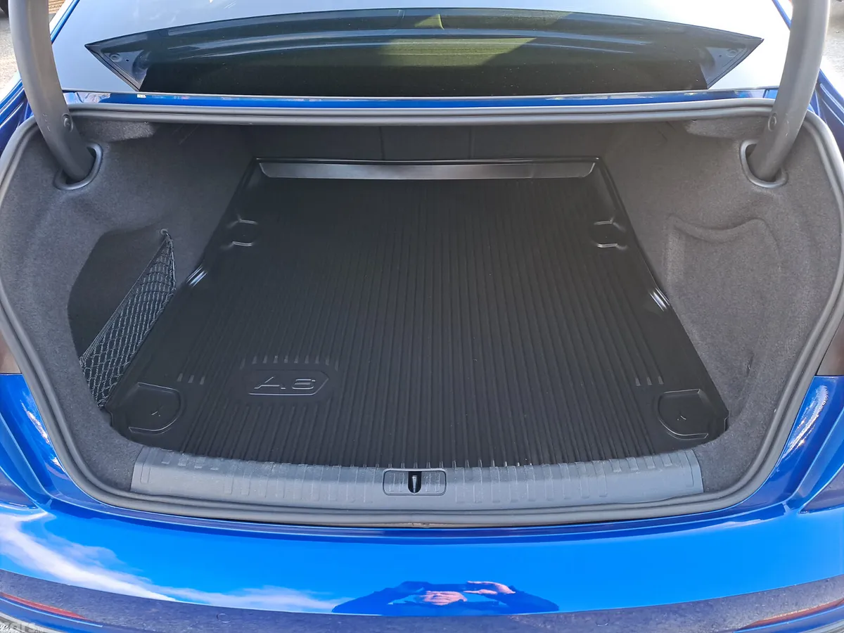 Audi A6 Saloon, Diesel, 2023, Blue