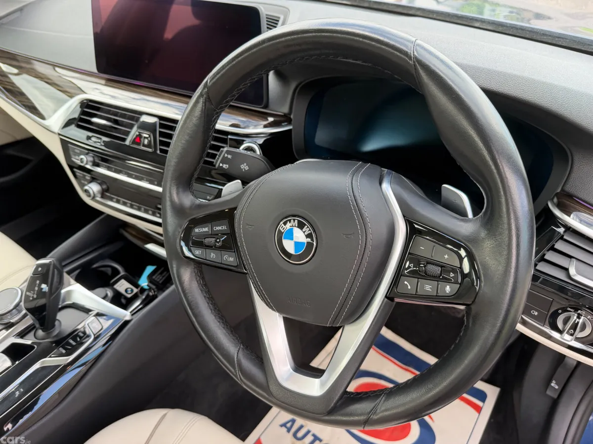 BMW 5-Series Saloon, Diesel, 2021, Blue