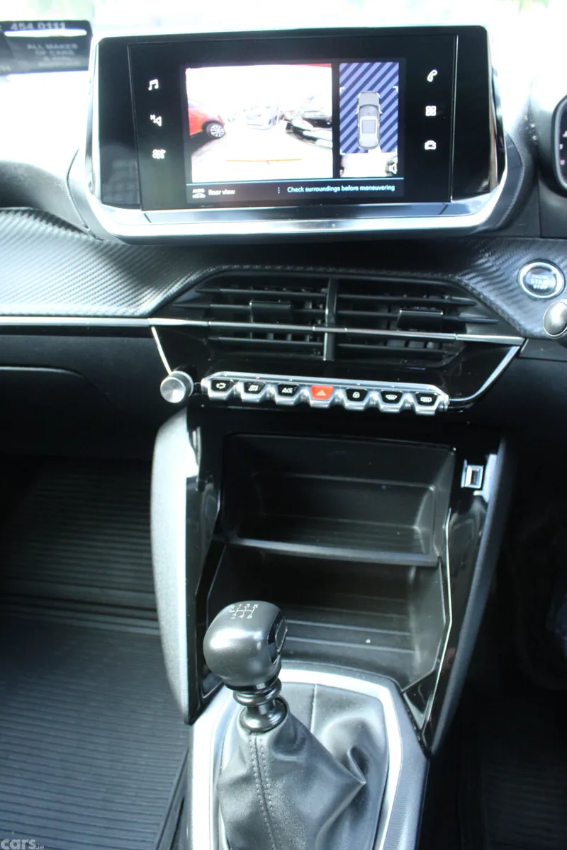 Peugeot 2008 Van, Diesel, 2022, Red