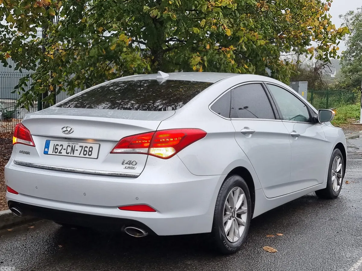 Hyundai i40 Saloon, Diesel, 2016, Silver