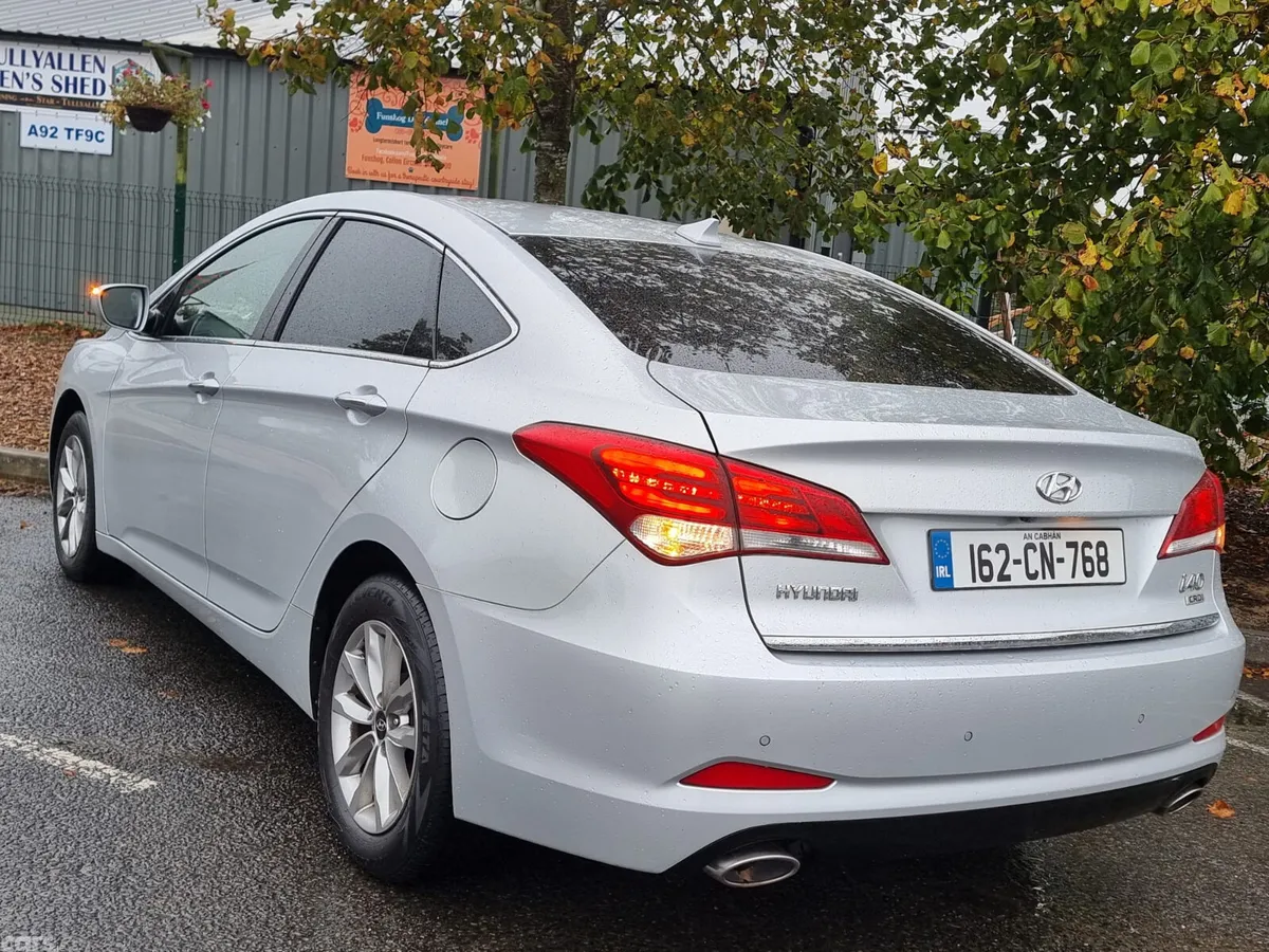 Hyundai i40 Saloon, Diesel, 2016, Silver