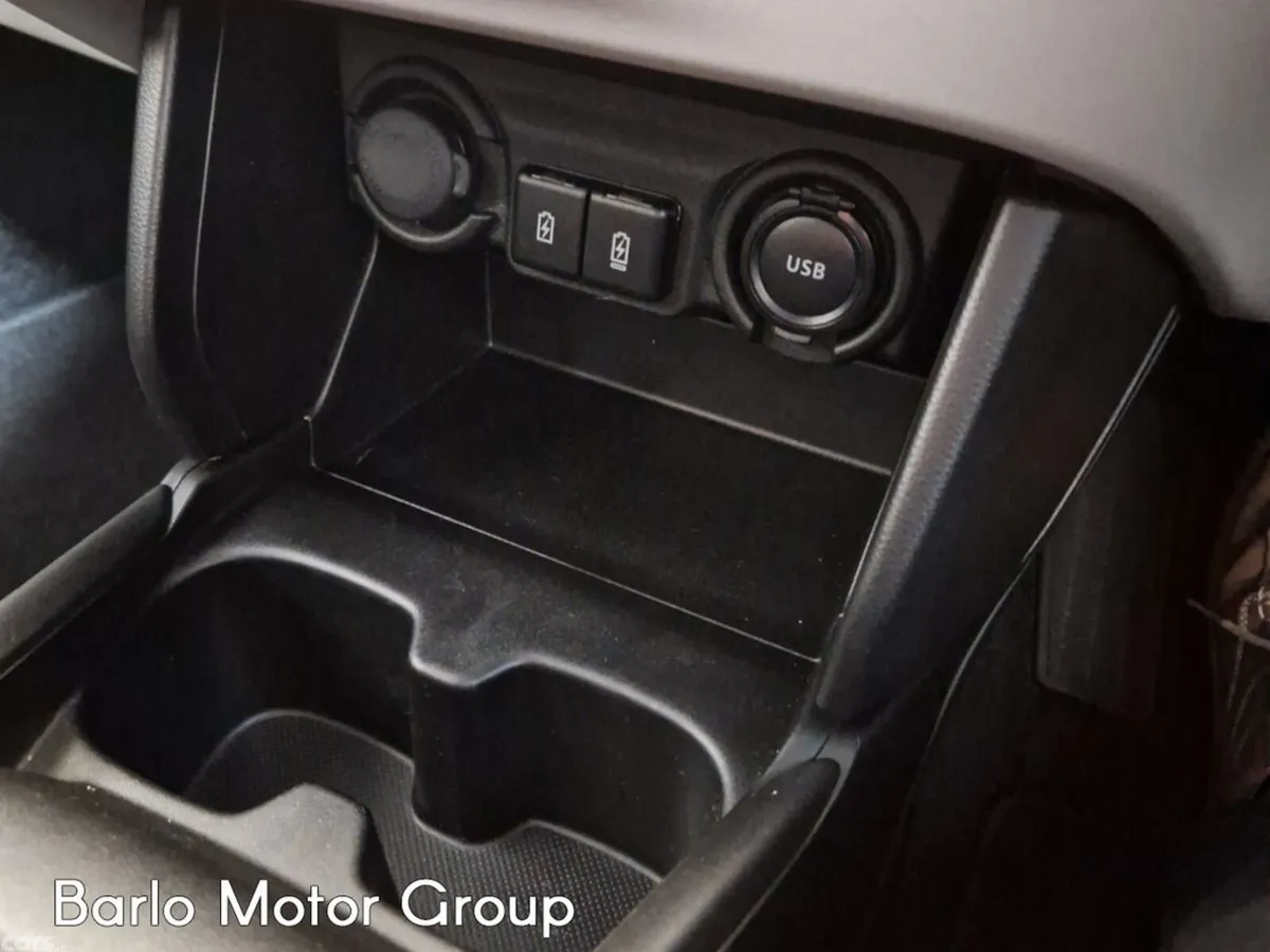 Suzuki Swift Hatchback, Petrol Hybrid, 2025, Grey