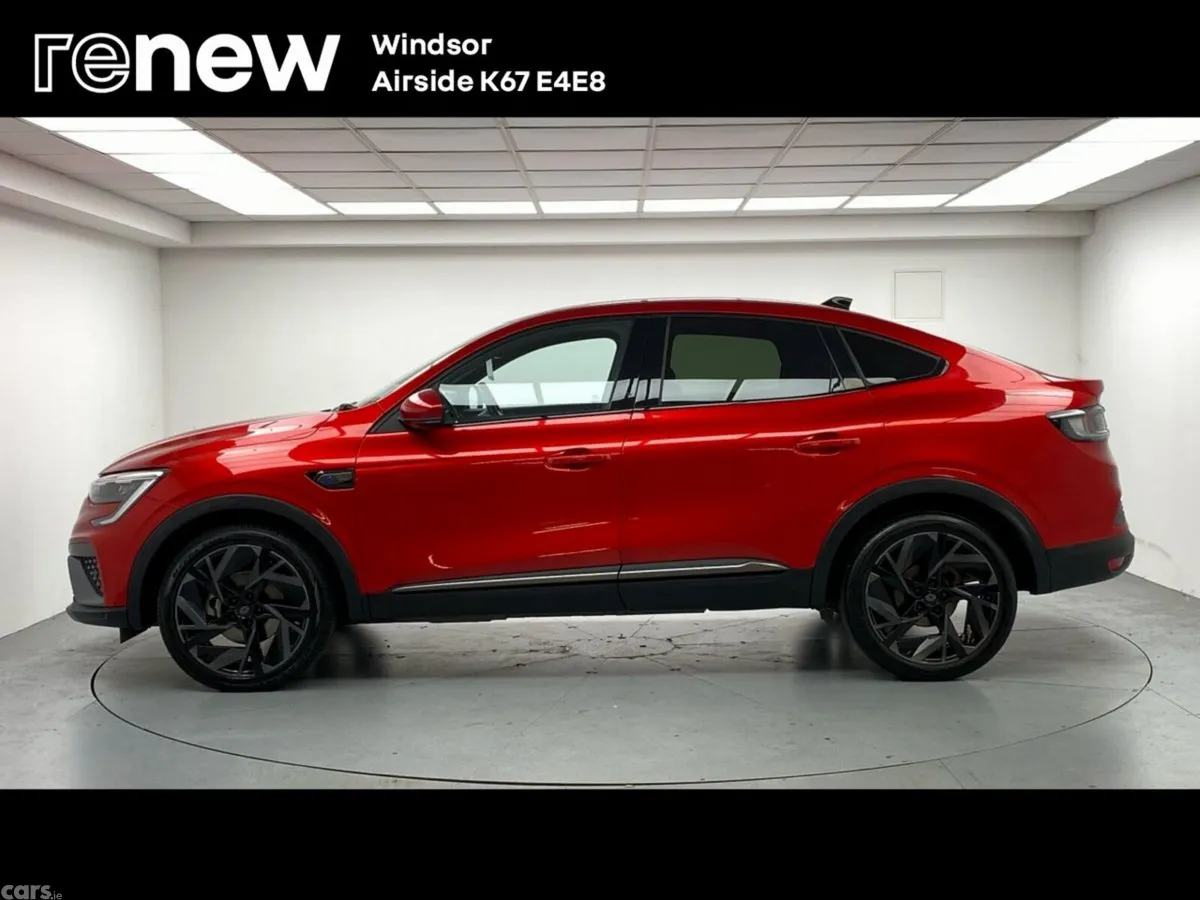 Renault Arkana Hatchback, Petrol Hybrid, 2025, Red