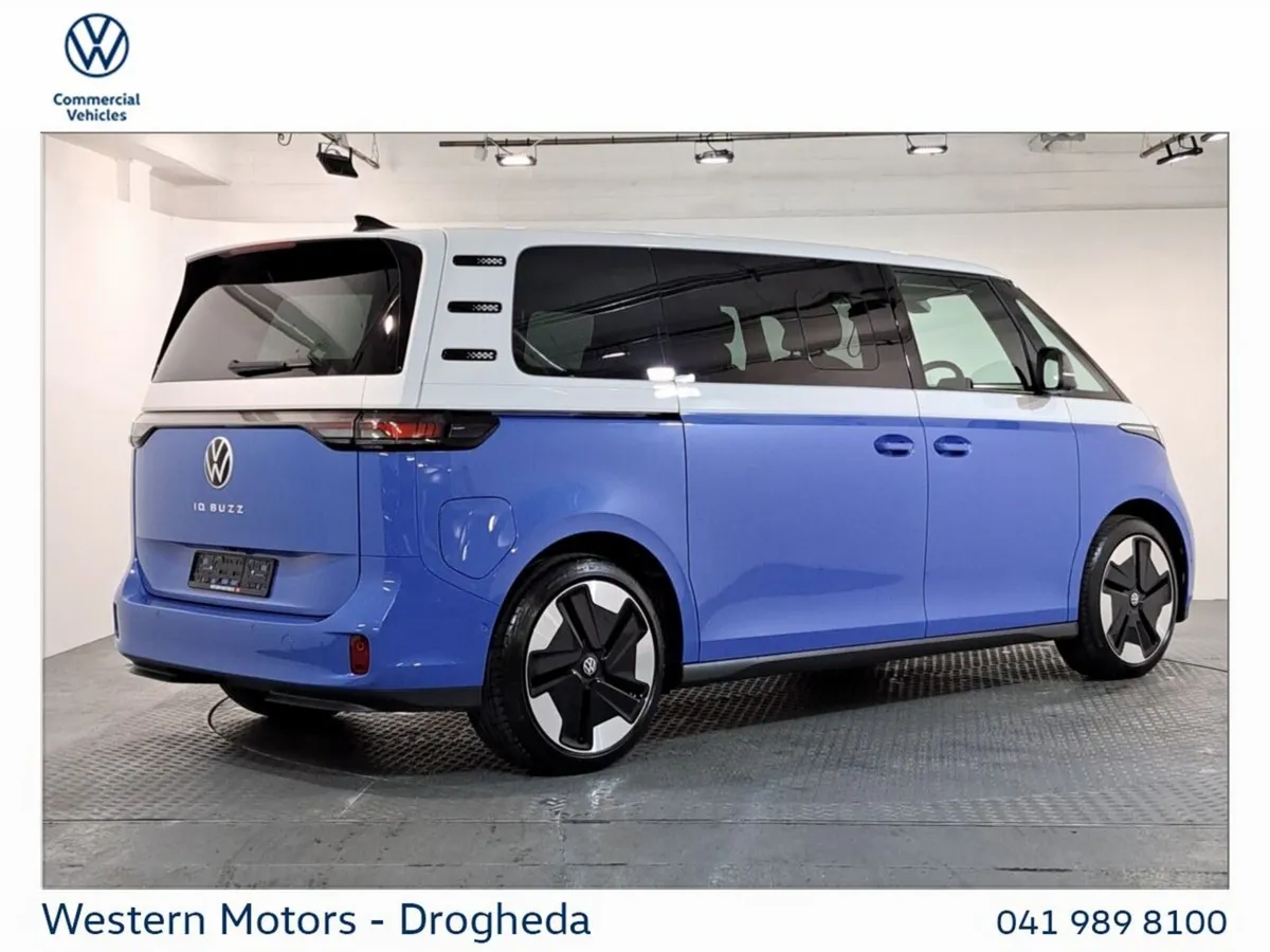 Volkswagen ID.Buzz MPV, Electric, 2026, Blue