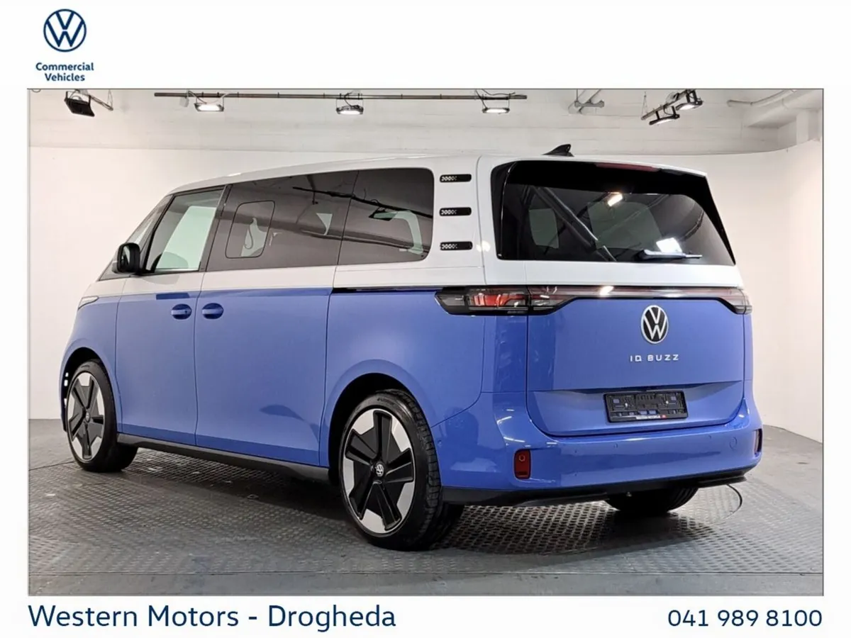 Volkswagen ID.Buzz MPV, Electric, 2026, Blue