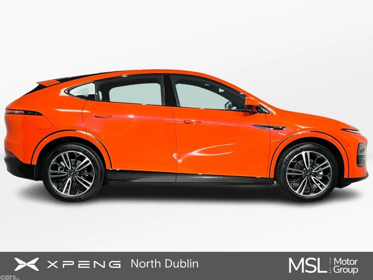 XPeng G6 Hatchback, Electric, 2025, Orange