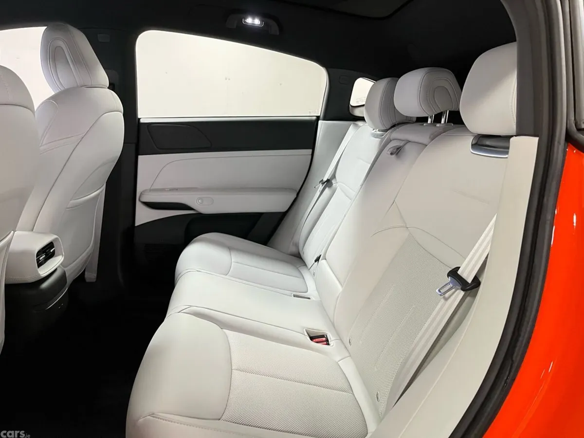XPeng G6 Hatchback, Electric, 2025, Orange