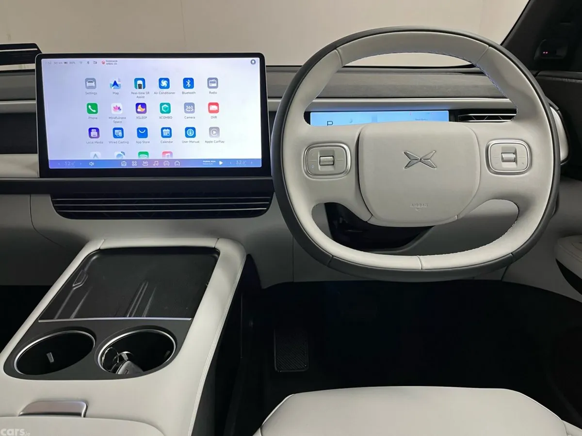 XPeng G6 Hatchback, Electric, 2025, Orange