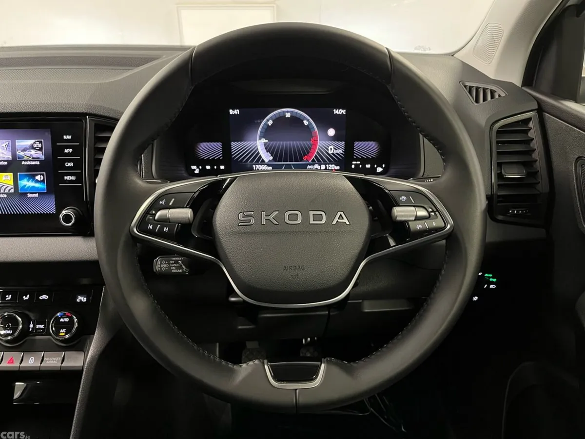 Skoda Karoq SUV, Diesel, 2026, White