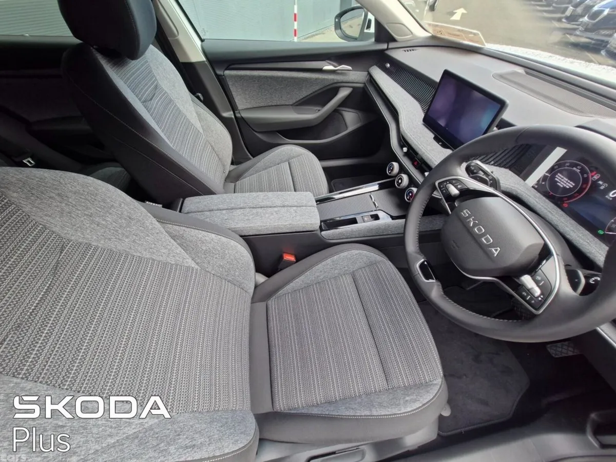 Skoda Superb Saloon, Diesel, 2026, White