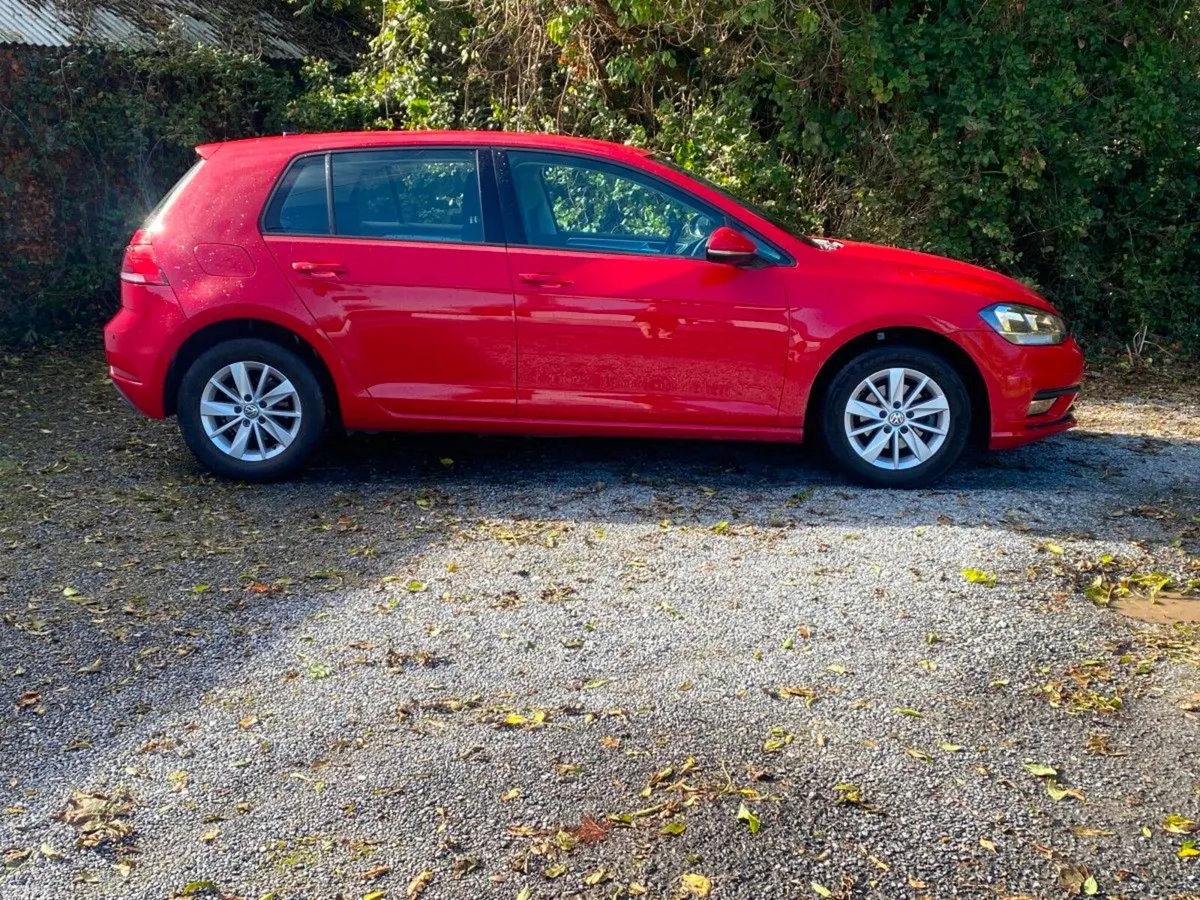 Volkswagen Golf Hatchback, Petrol, 2019, Red