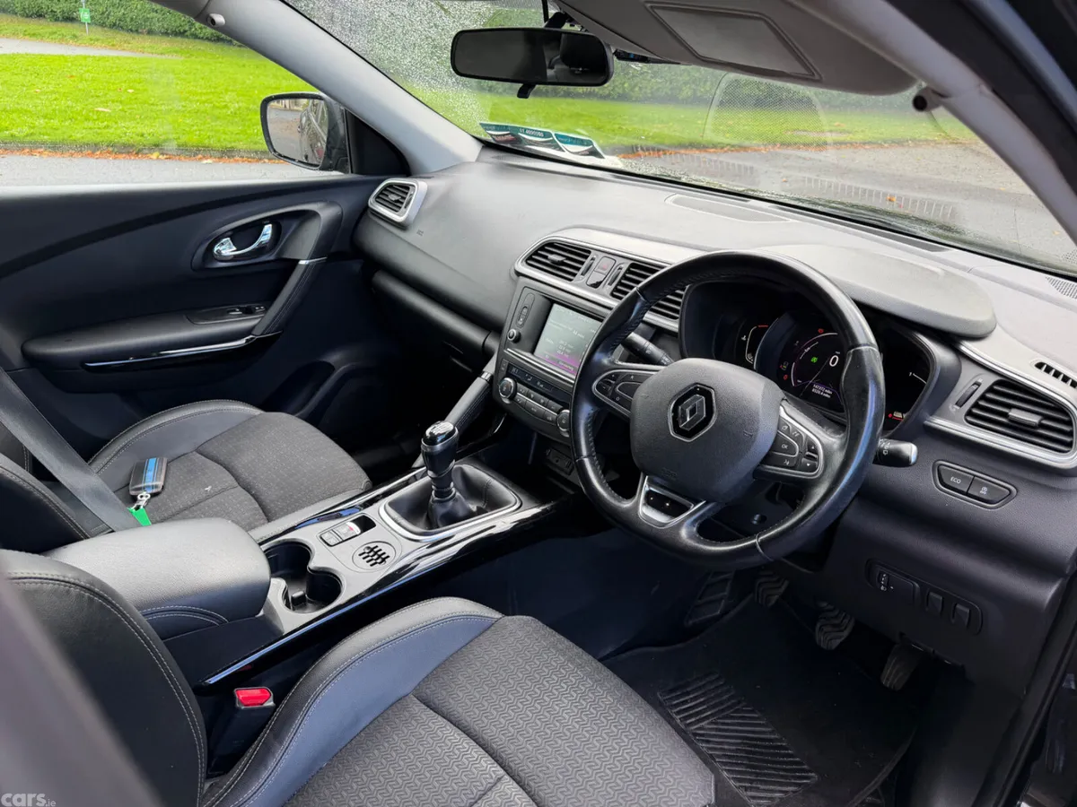 Renault Kadjar SUV, Diesel, 2016, Black