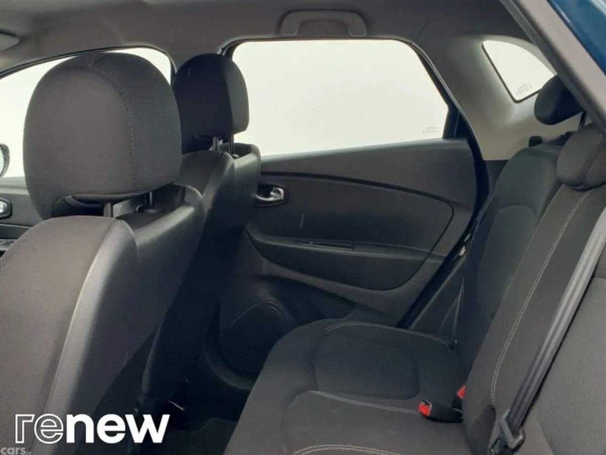 Renault Captur Hatchback, Diesel, 2019, Blue