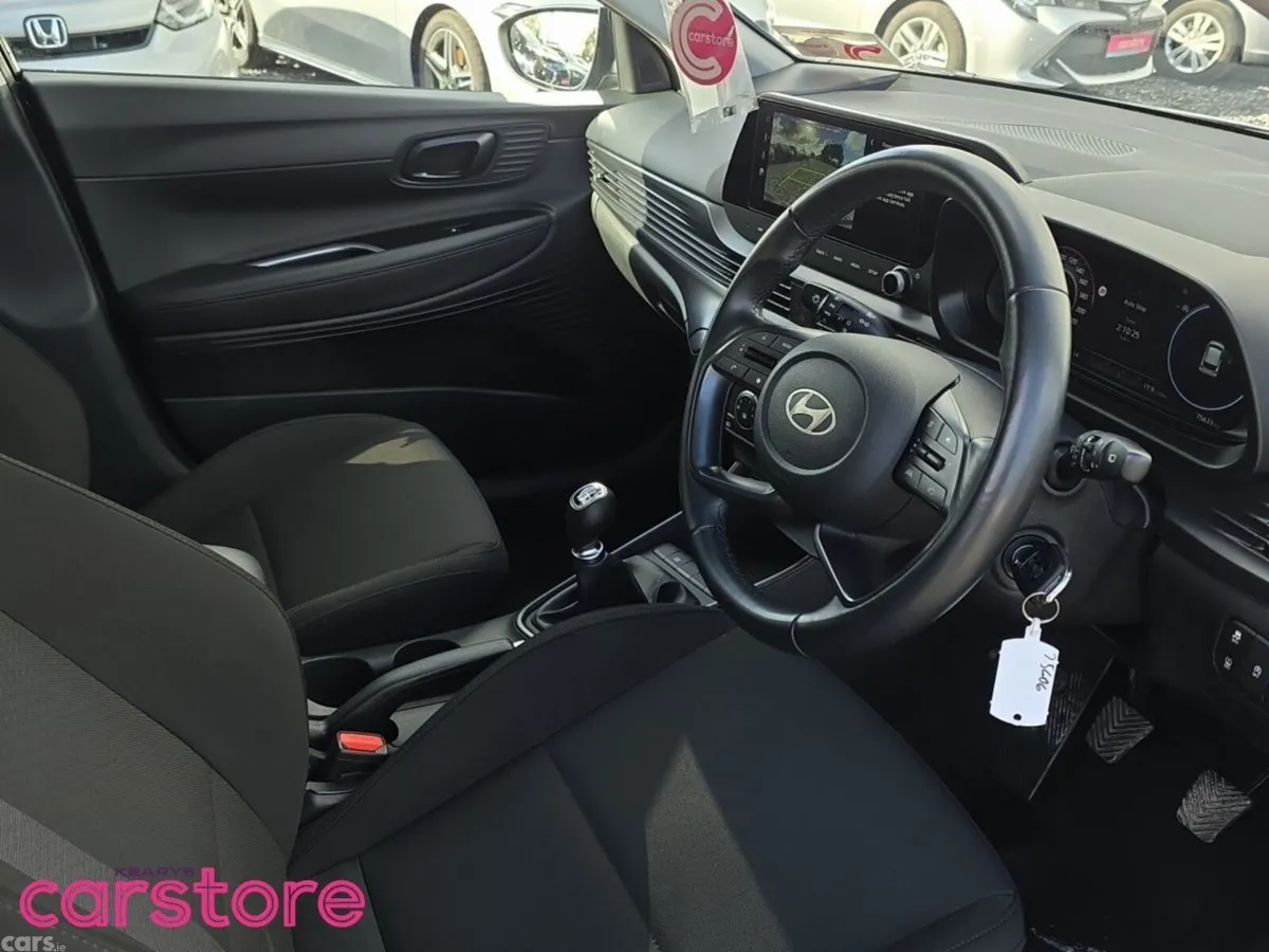 Hyundai i20 Hatchback, Petrol, 2024, Black