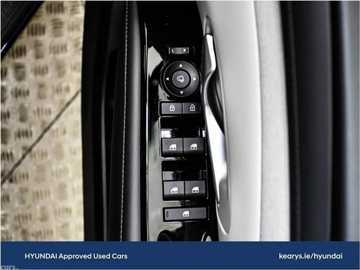 Hyundai Tucson SUV, Petrol Plug-in Hybrid, 2026, Blue