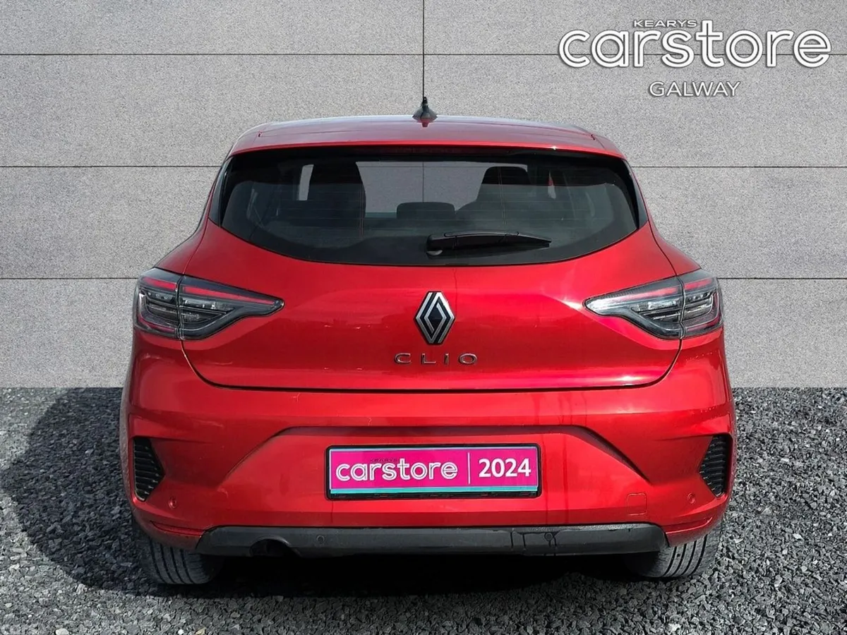 Renault Clio Hatchback, Petrol, 2024, Red