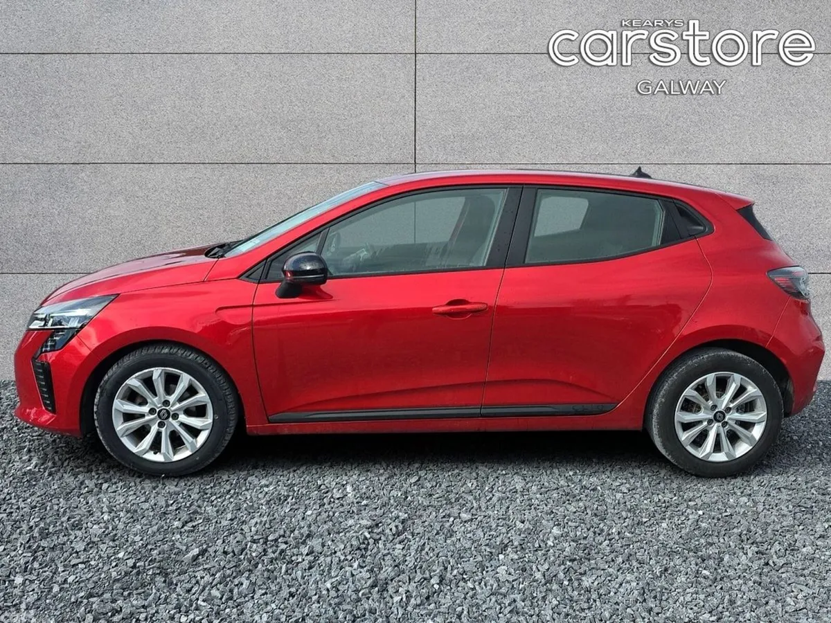 Renault Clio Hatchback, Petrol, 2024, Red