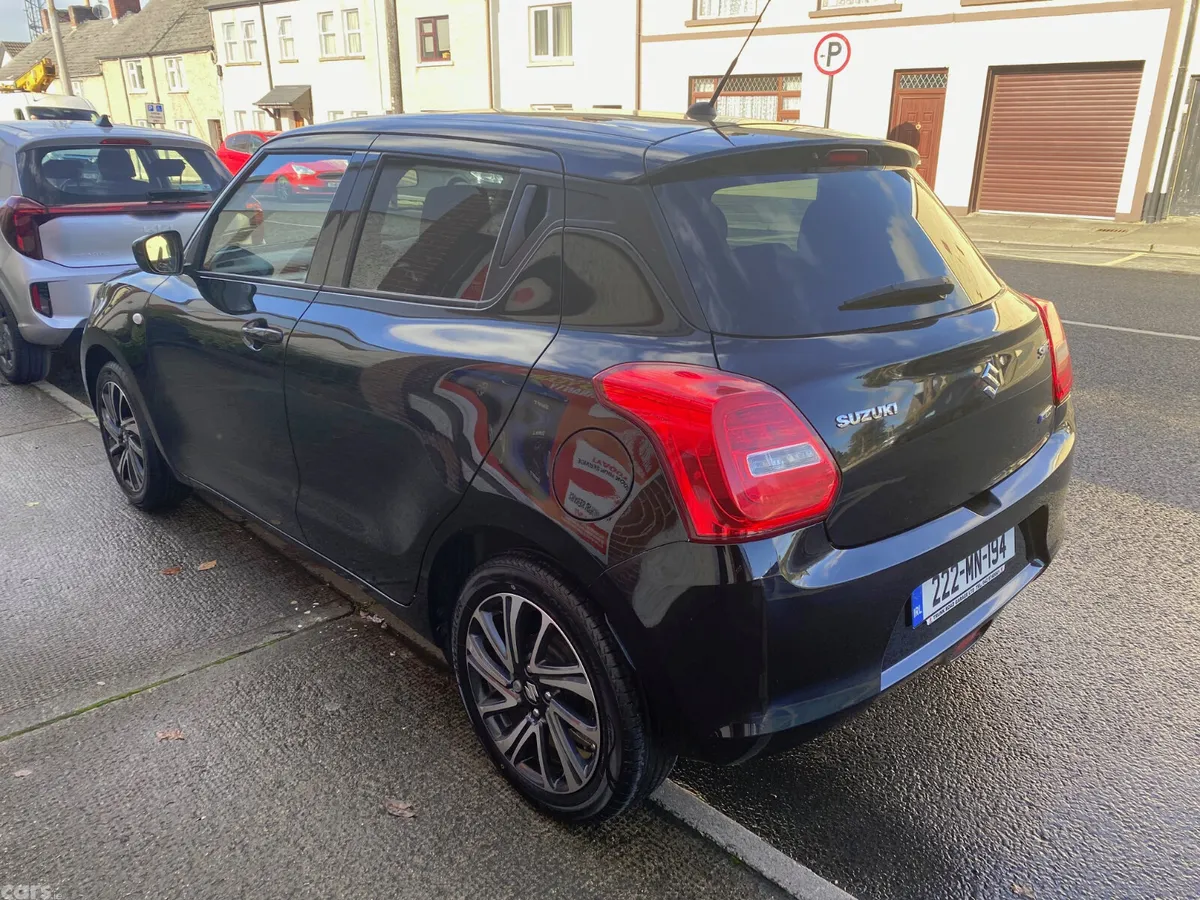 Suzuki Swift Hatchback, Petrol, 2022, Black