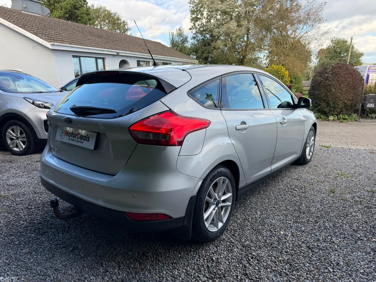 Ford Focus Hatchback, Diesel, 2017, Grey