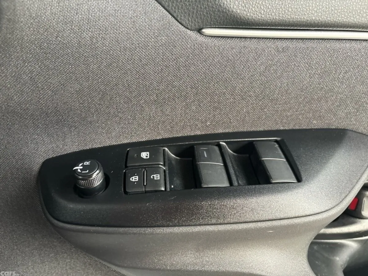 Toyota Yaris Hatchback, Petrol Hybrid, 2026, White