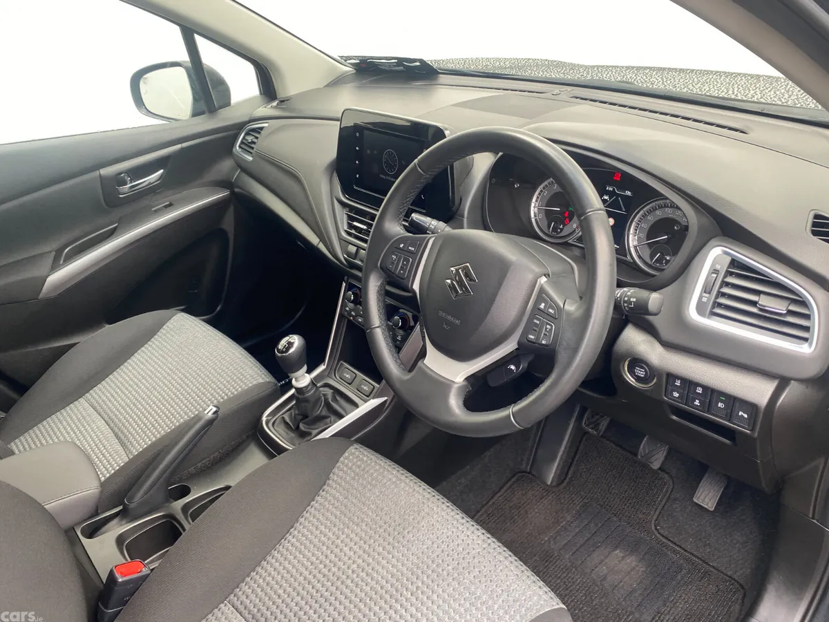 Suzuki SX4 Hatchback, Petrol, 2023, Black