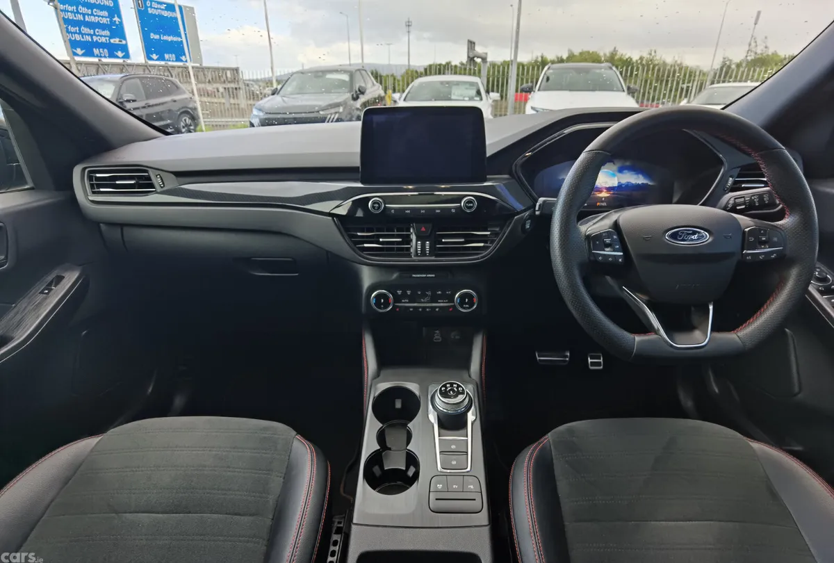 Ford Kuga SUV, Petrol Plug-in Hybrid, 2023, Black