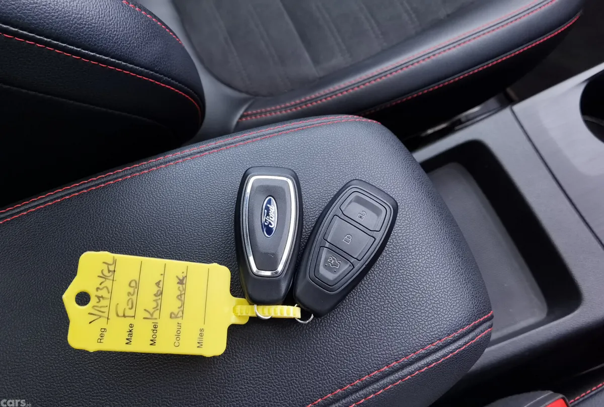 Ford Kuga SUV, Petrol Plug-in Hybrid, 2023, Black