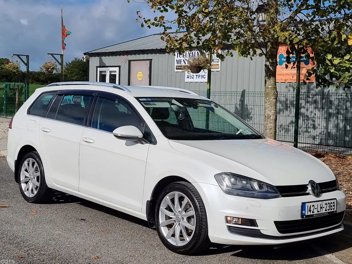Volkswagen Golf Estate, Petrol, 2014, White