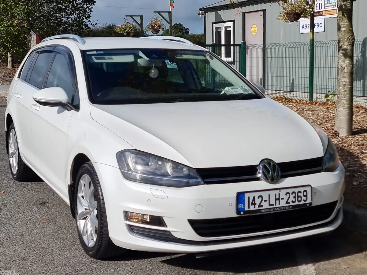 Volkswagen Golf Estate, Petrol, 2014, White