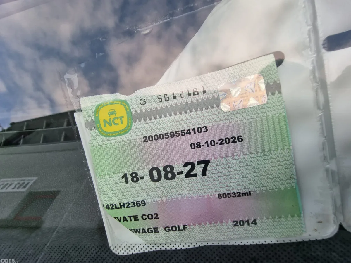 Volkswagen Golf Estate, Petrol, 2014, White