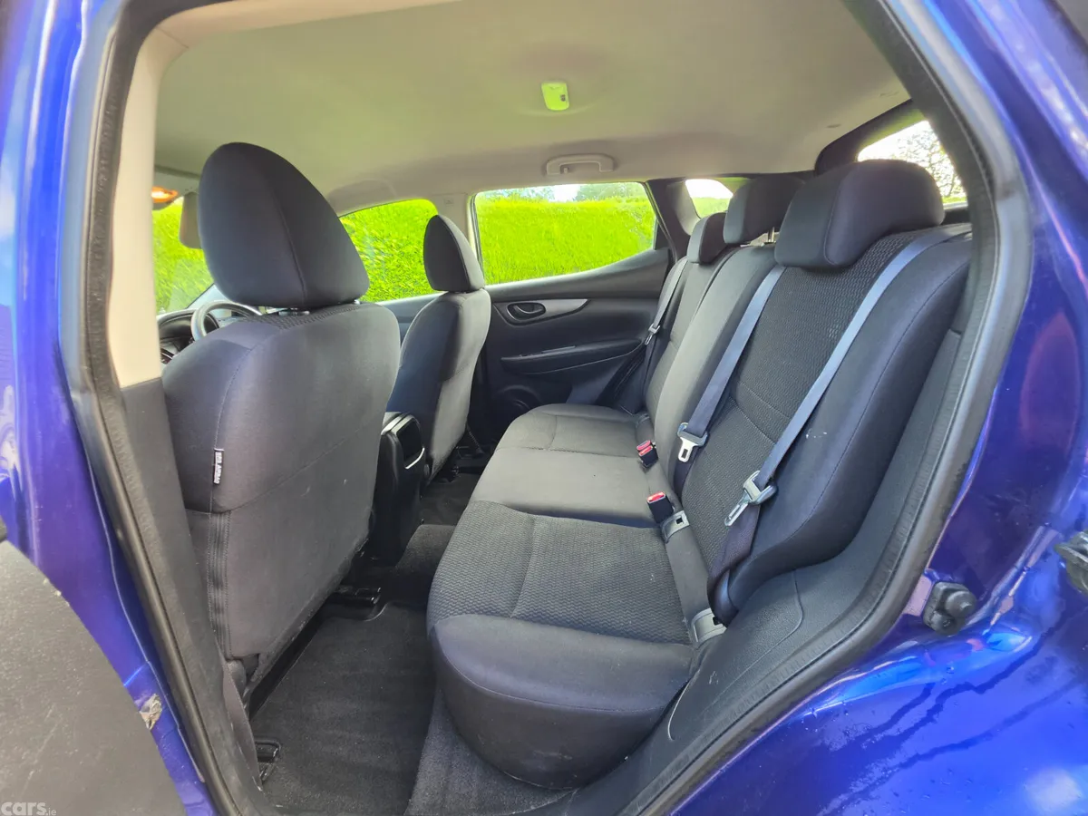 Nissan Qashqai Hatchback, Diesel, 2016, Blue