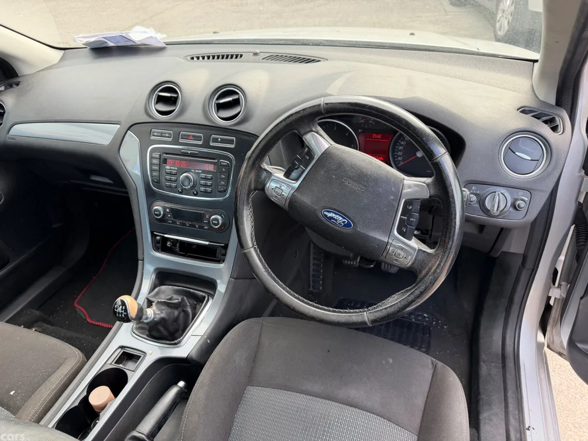 Ford Mondeo Hatchback, Diesel, 2011, Silver