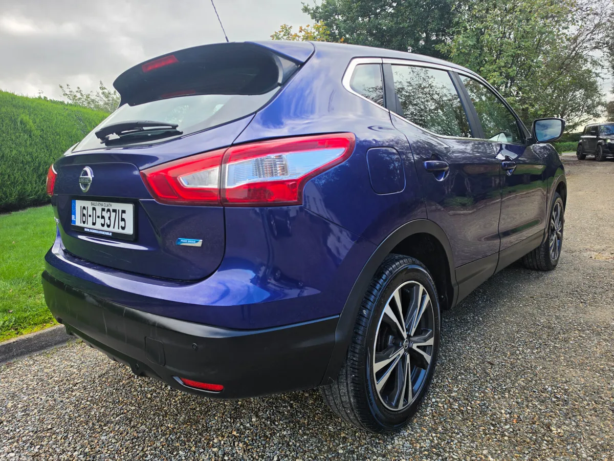 Nissan Qashqai Hatchback, Diesel, 2016, Blue
