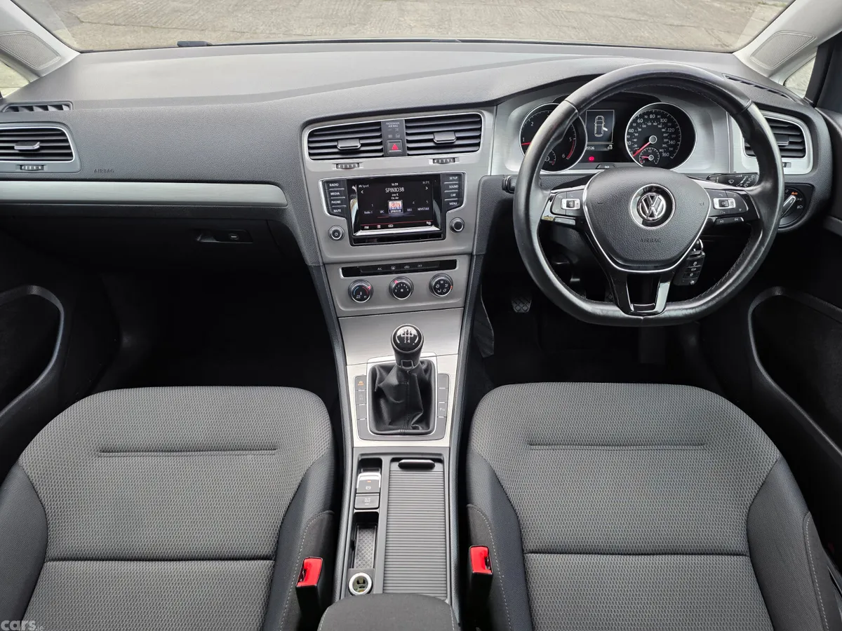 Volkswagen Golf Hatchback, Diesel, 2015, Silver