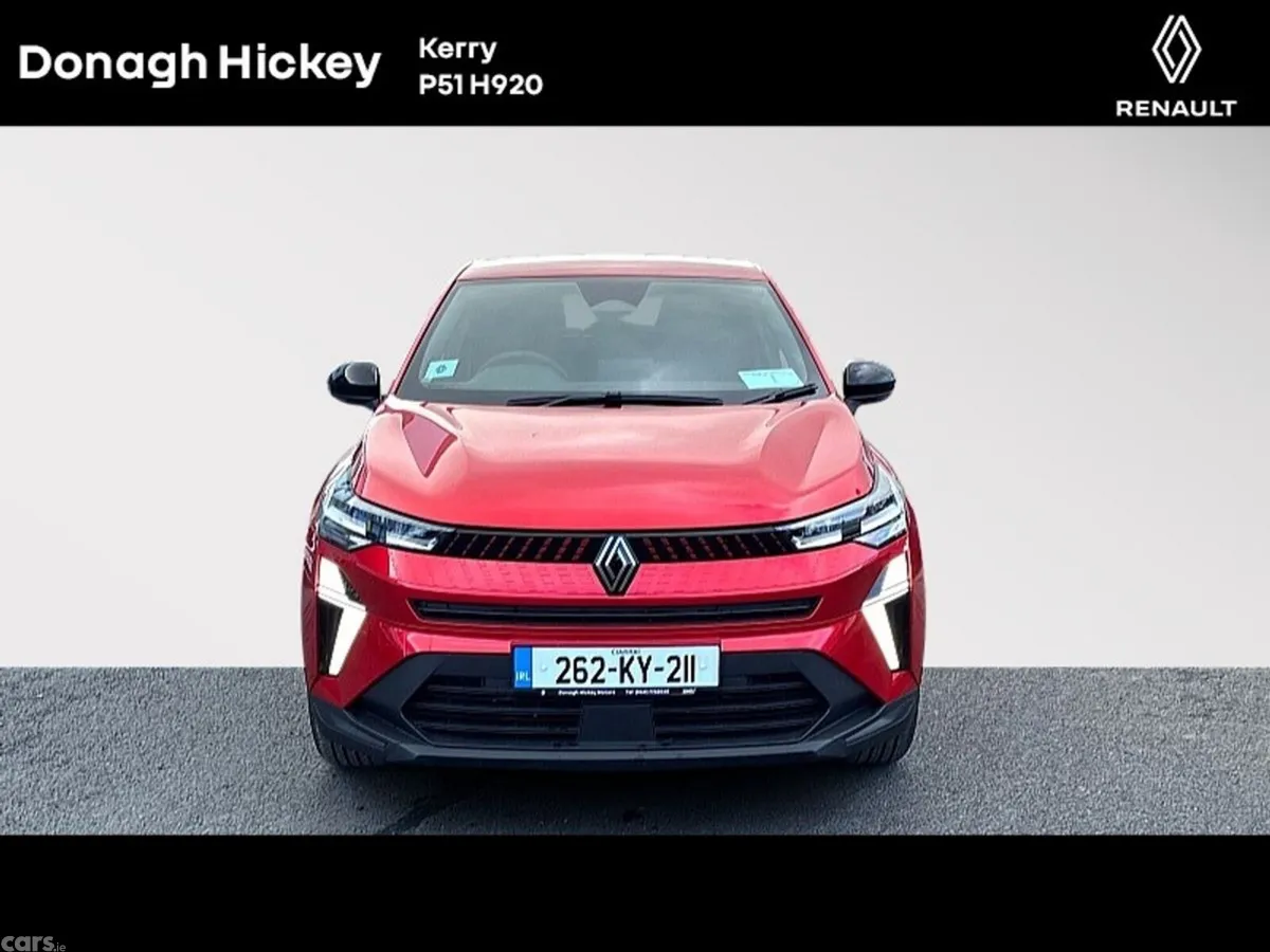 Renault Captur SUV, Petrol, 2026, Red