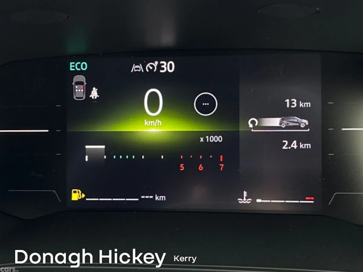 Renault Captur SUV, Petrol, 2026, Red