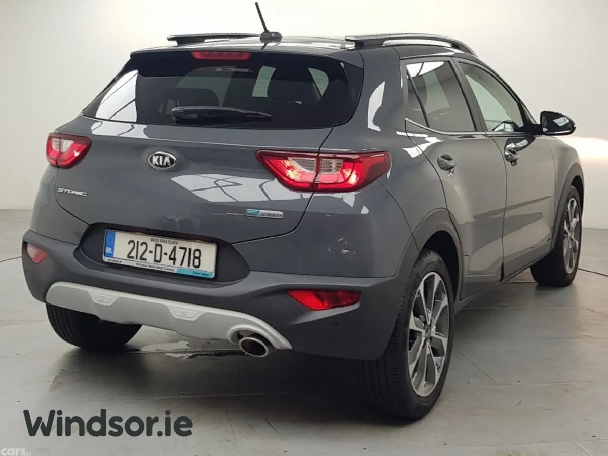 Kia Stonic Estate, Petrol Hybrid, 2021, Grey