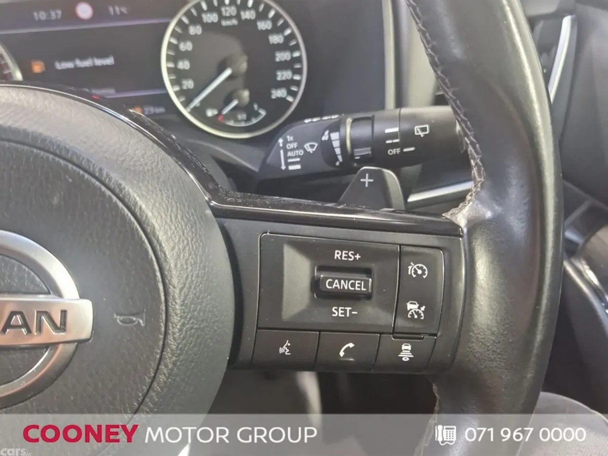 Nissan Qashqai MPV, Petrol, 2022, White