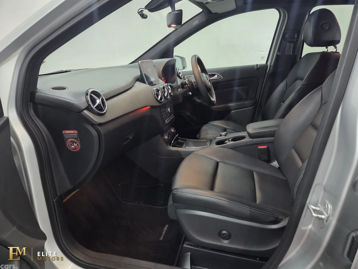 Mercedes-Benz B-Class MPV, Petrol, 2016, Silver