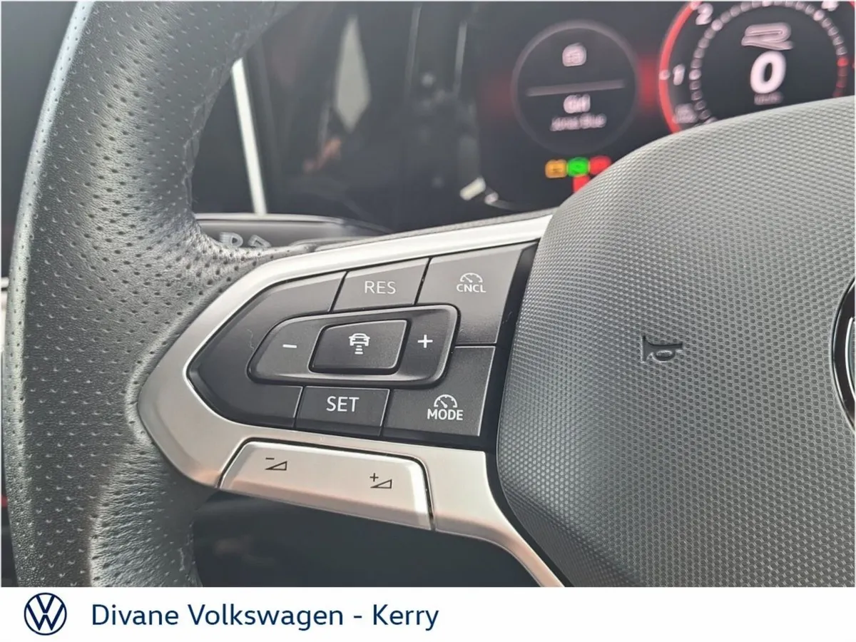 Volkswagen Golf Hatchback, Diesel, 2025, Black