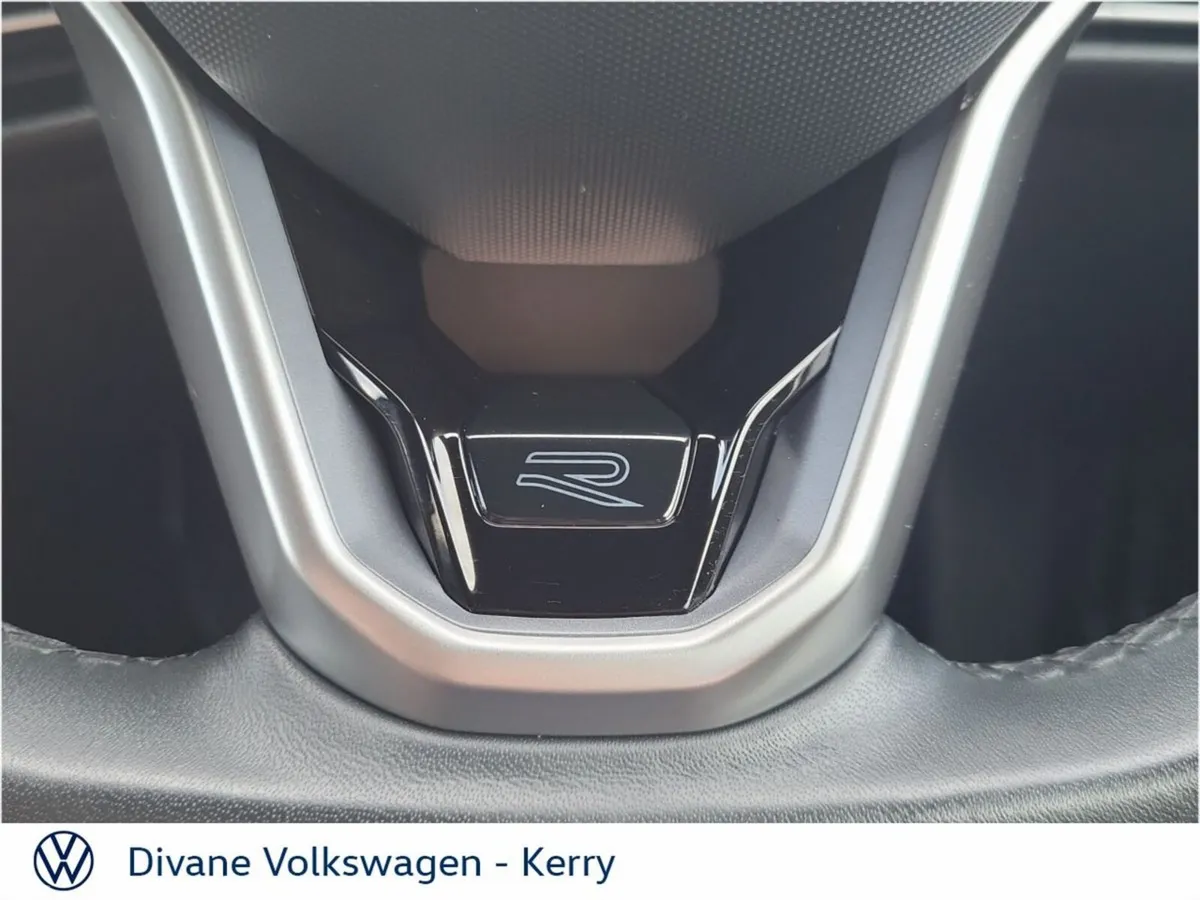 Volkswagen Golf Hatchback, Diesel, 2025, Black