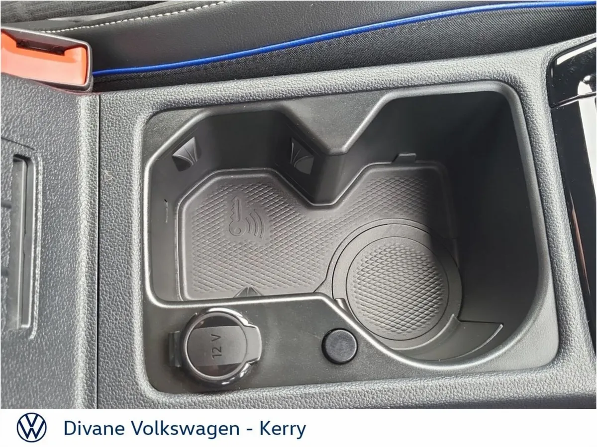 Volkswagen Golf Hatchback, Diesel, 2025, Black