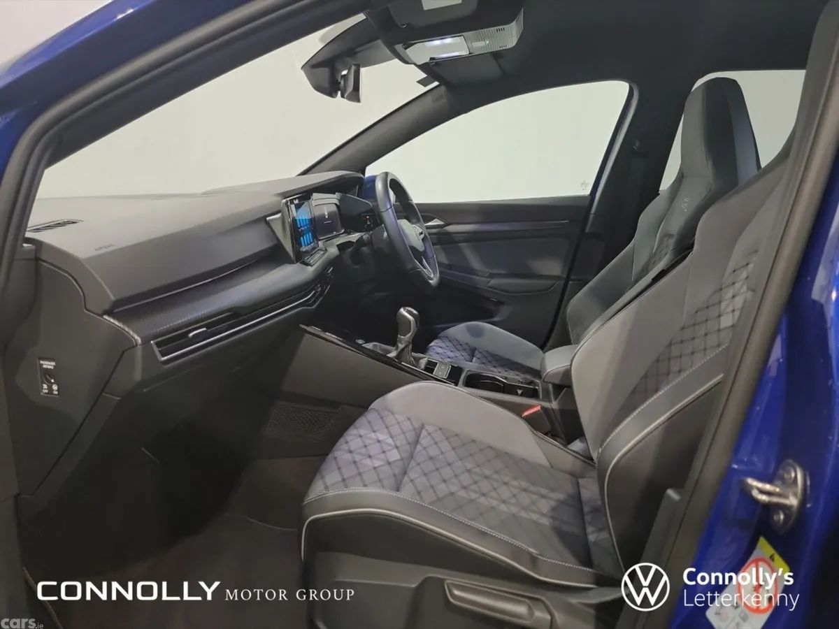 Volkswagen Golf Estate, Petrol, 2024, Blue