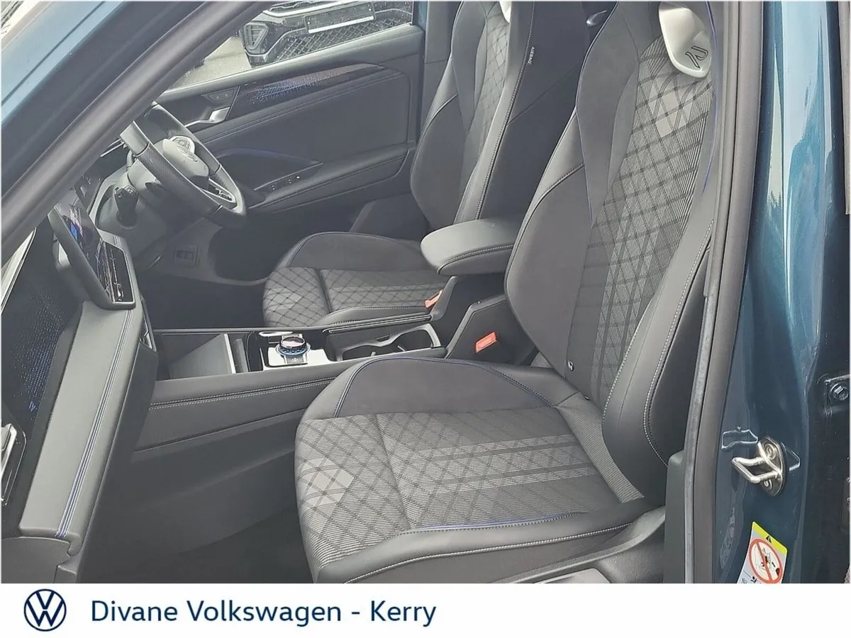 Volkswagen Tiguan SUV, Diesel, 2024, Blue