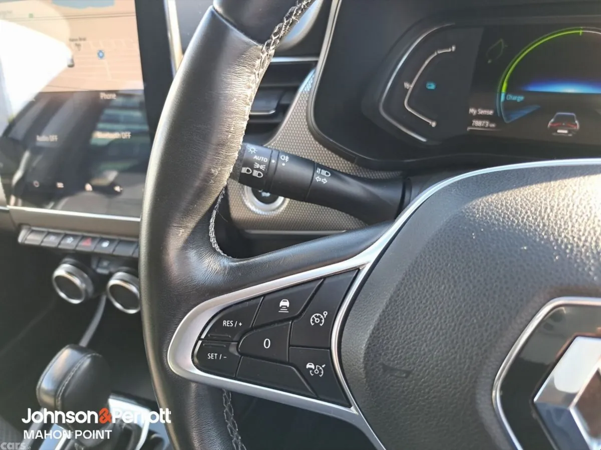 Renault Arkana Hatchback, Petrol, 2022, Black