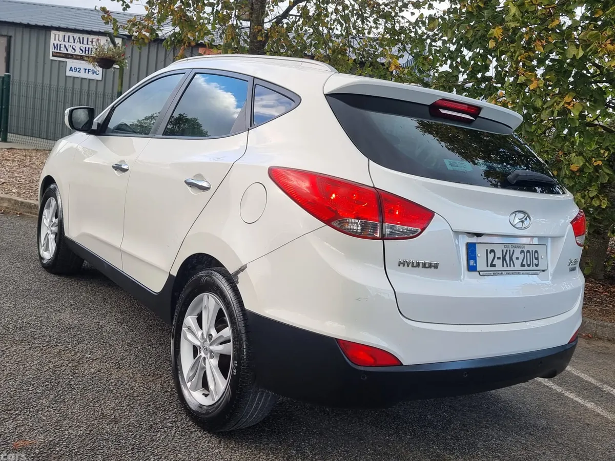 Hyundai ix35 SUV, Diesel, 2012, White