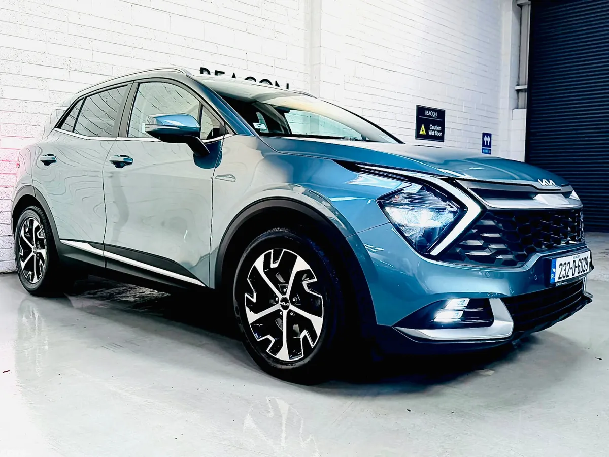 Kia Sportage SUV, Diesel, 2023, Grey