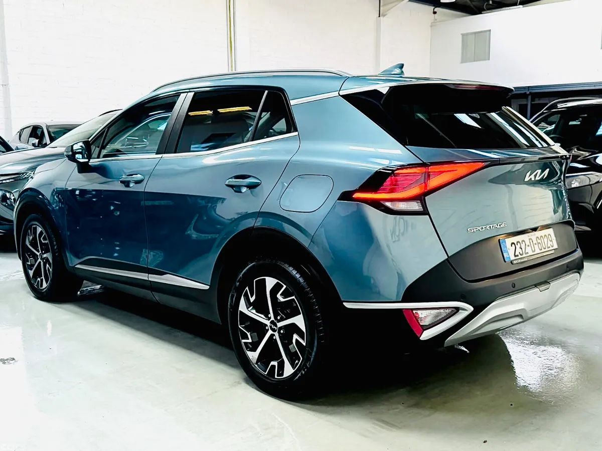 Kia Sportage SUV, Diesel, 2023, Grey