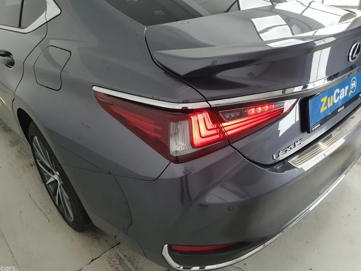 Lexus ES Saloon, Petrol Hybrid, 2024, Grey