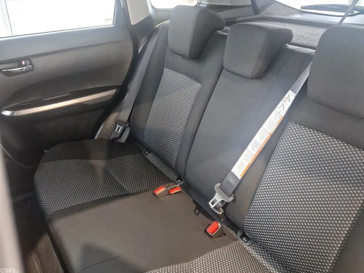 Suzuki Vitara SUV, Petrol, 2024, Grey